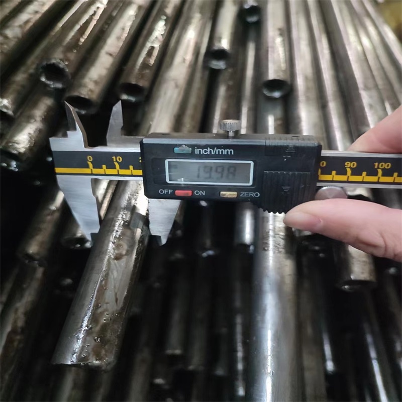 精密無(wú)縫鋼管